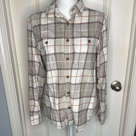 Old Navy Other - Old Navy Plaid Button-Up Shirt size small